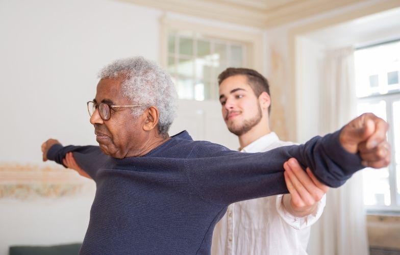 Providing the Best Care for Seniors: A Holistic Approach to Aging with Dignity